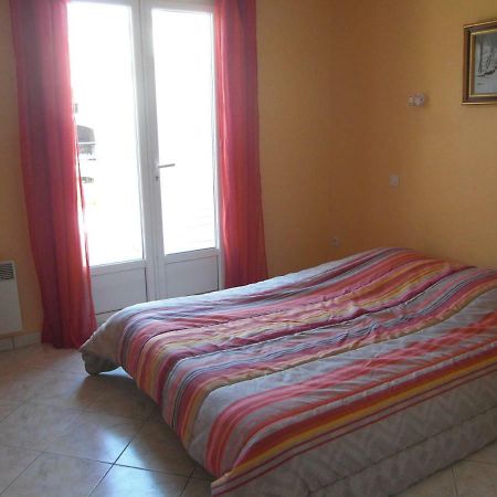79 Rue Des Tourterelles Lägenhet La Londe-les-Maures Exteriör bild