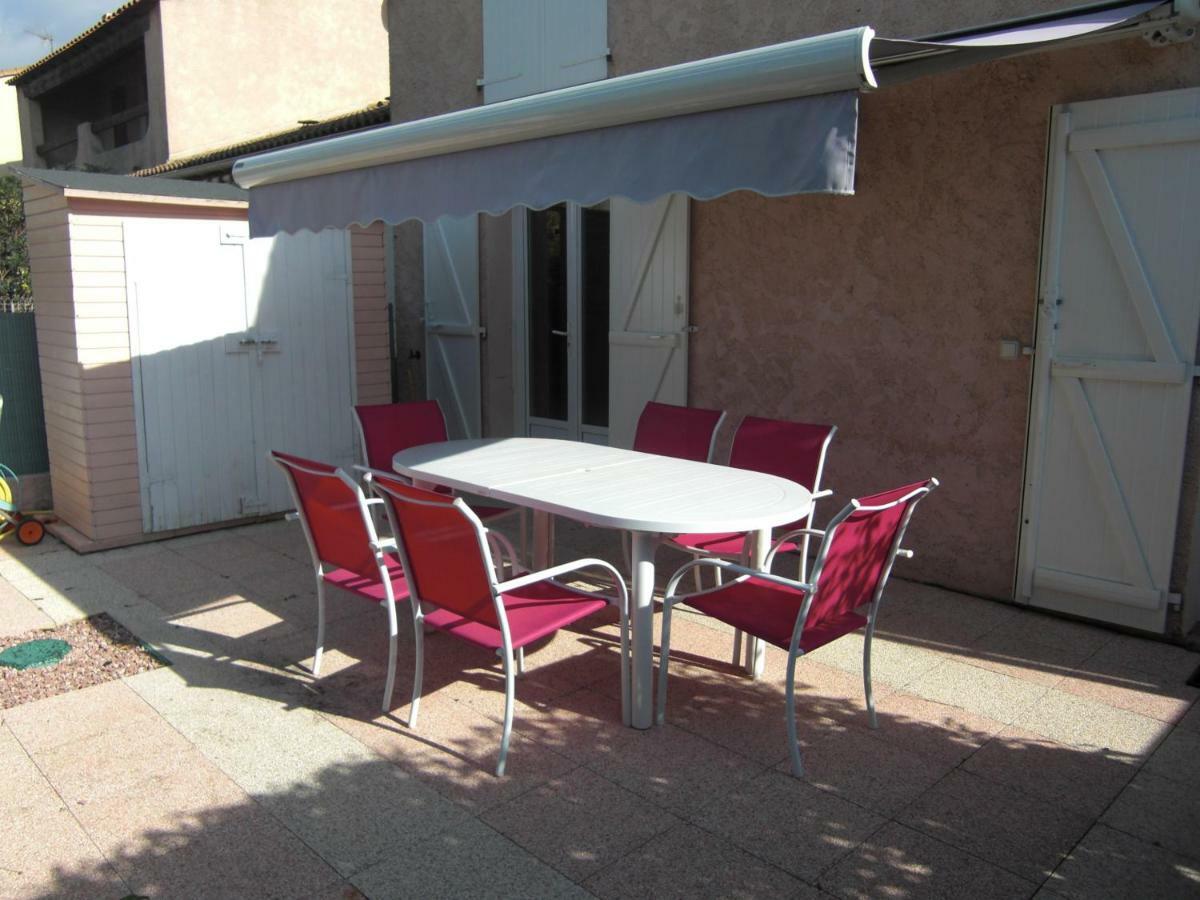 79 Rue Des Tourterelles Lägenhet La Londe-les-Maures Exteriör bild